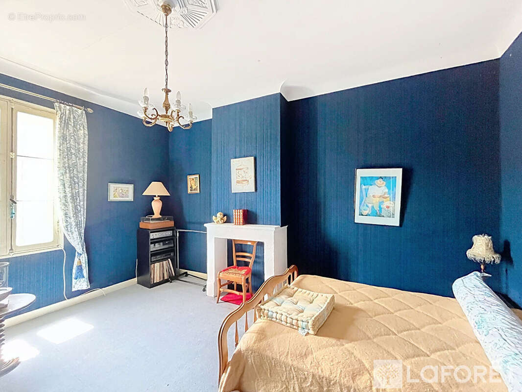 Maison en pierre izon -  160 m2 - 5 chambres - photo 9