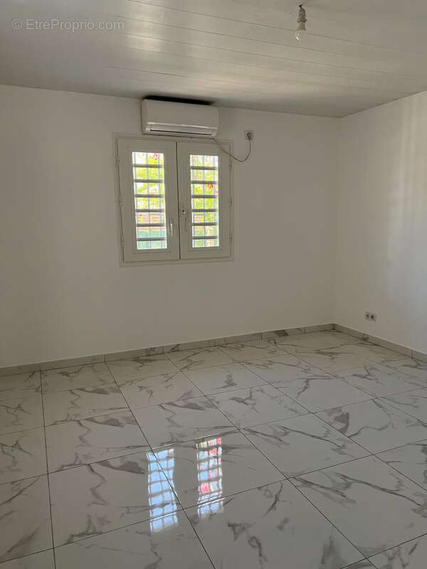 Maison à KOUROU