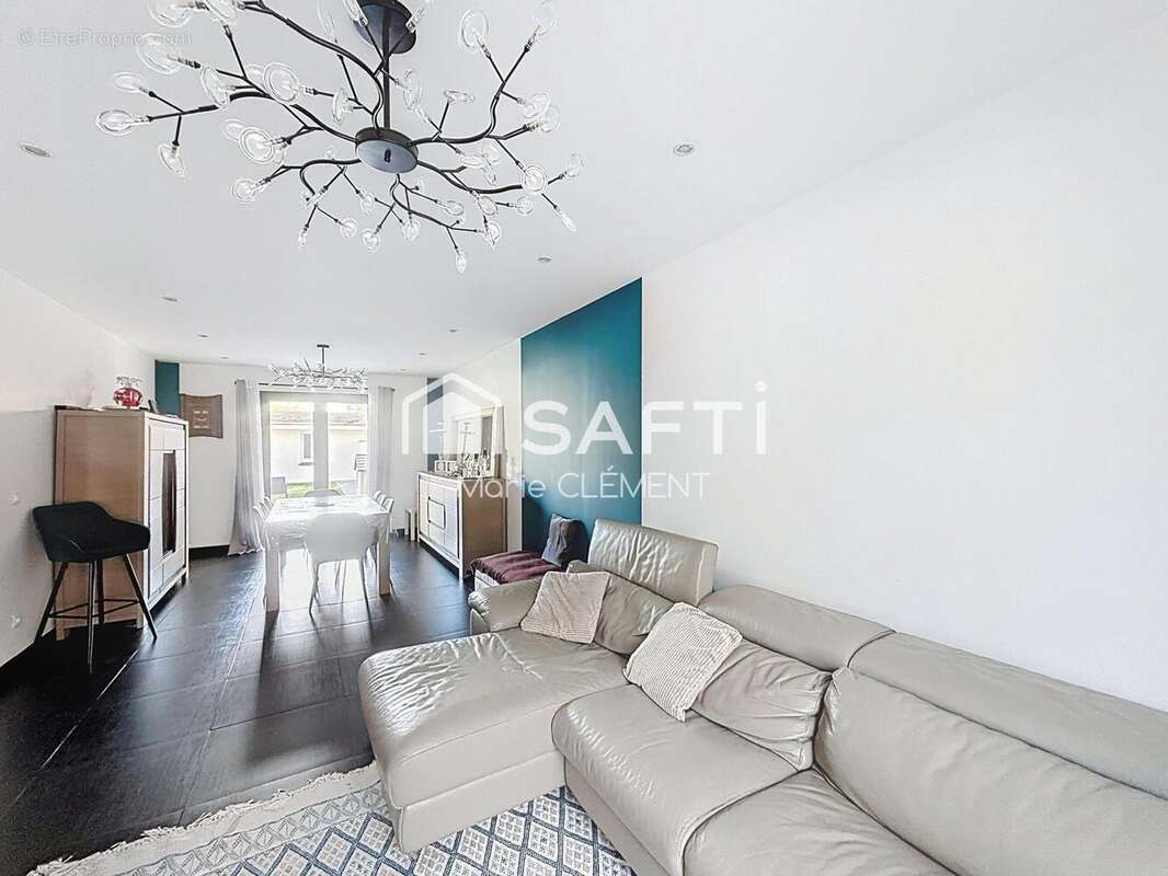 Photo 3 - Maison à PONTAULT-COMBAULT