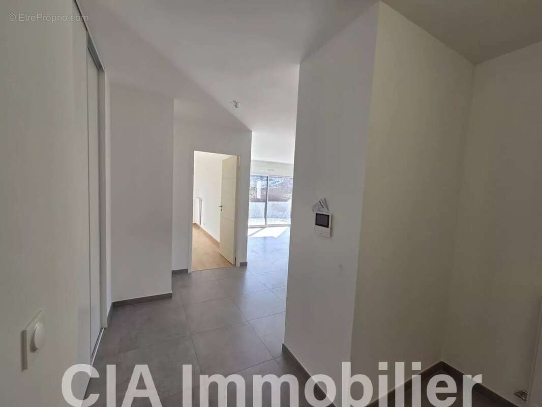 Appartement à REIGNIER