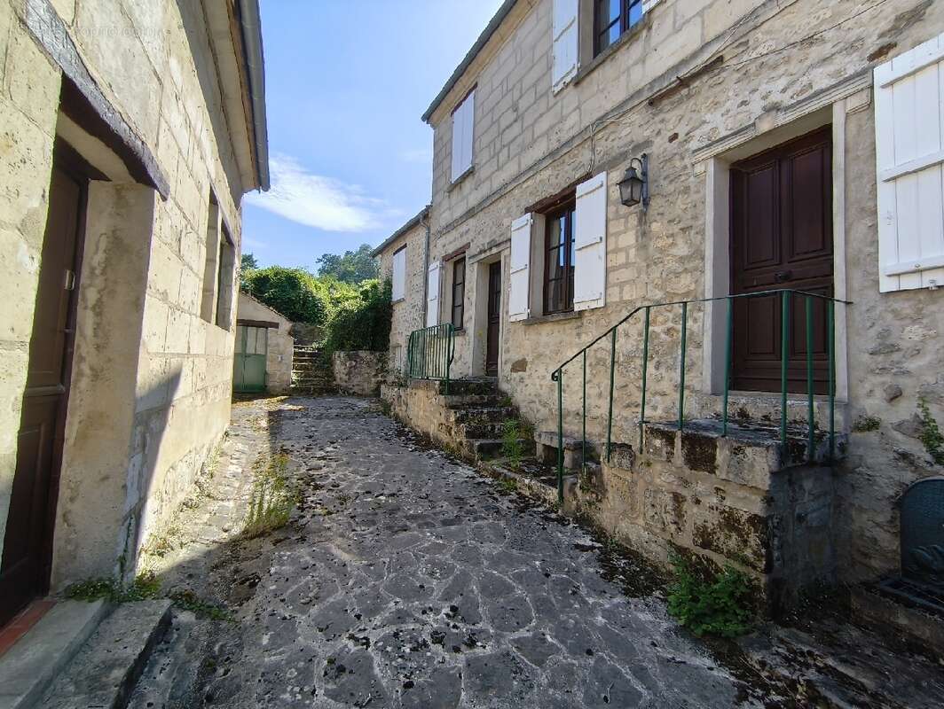 Maison à HENONVILLE