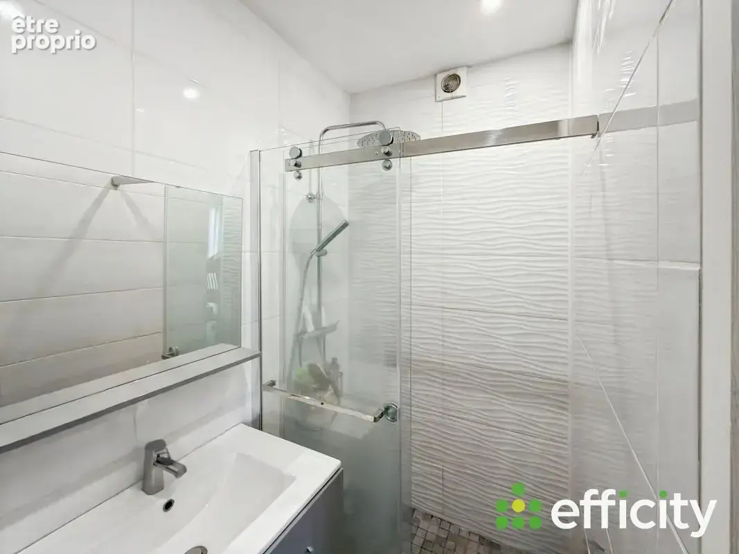 Maison 3 pièces 65 m² à vendre à Tournon-Sur-Rhone (07300) - photo 10