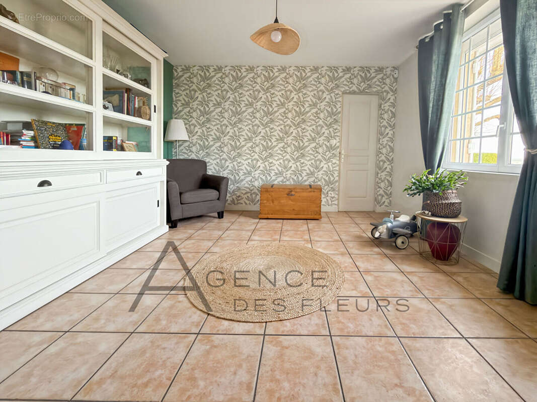 Maison Freneuse 126 m2 - photo 12