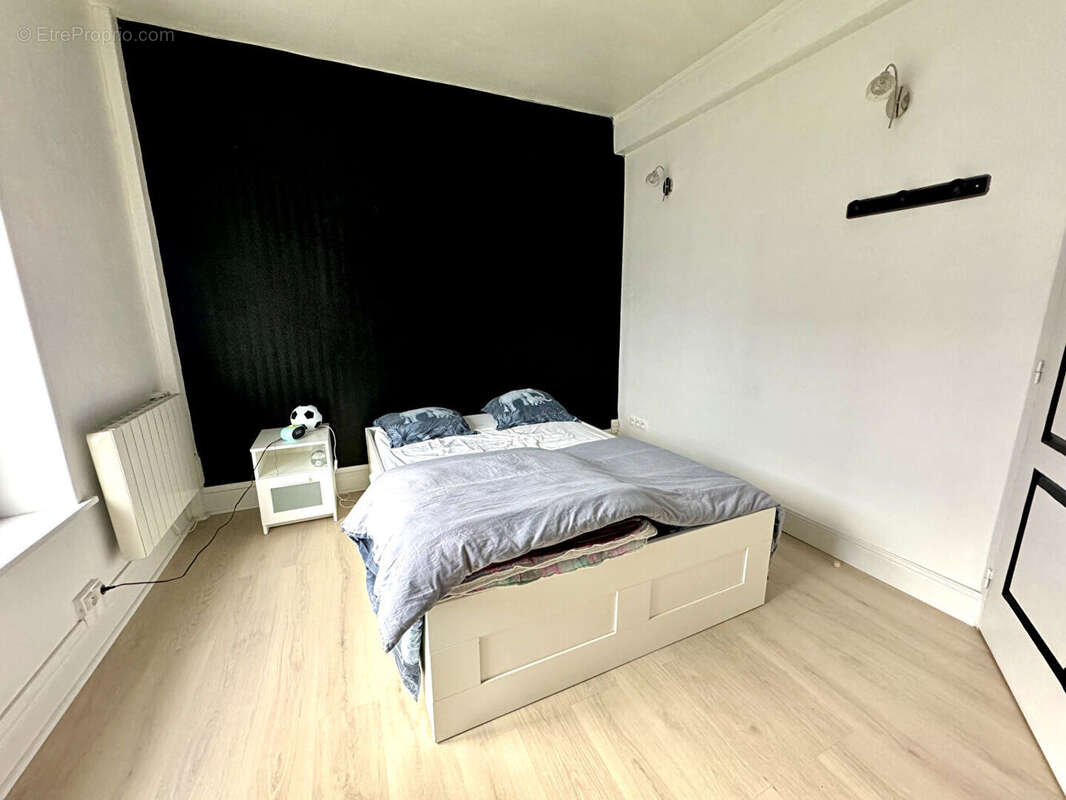 Maison à SAINT-MARTIN-BOULOGNE