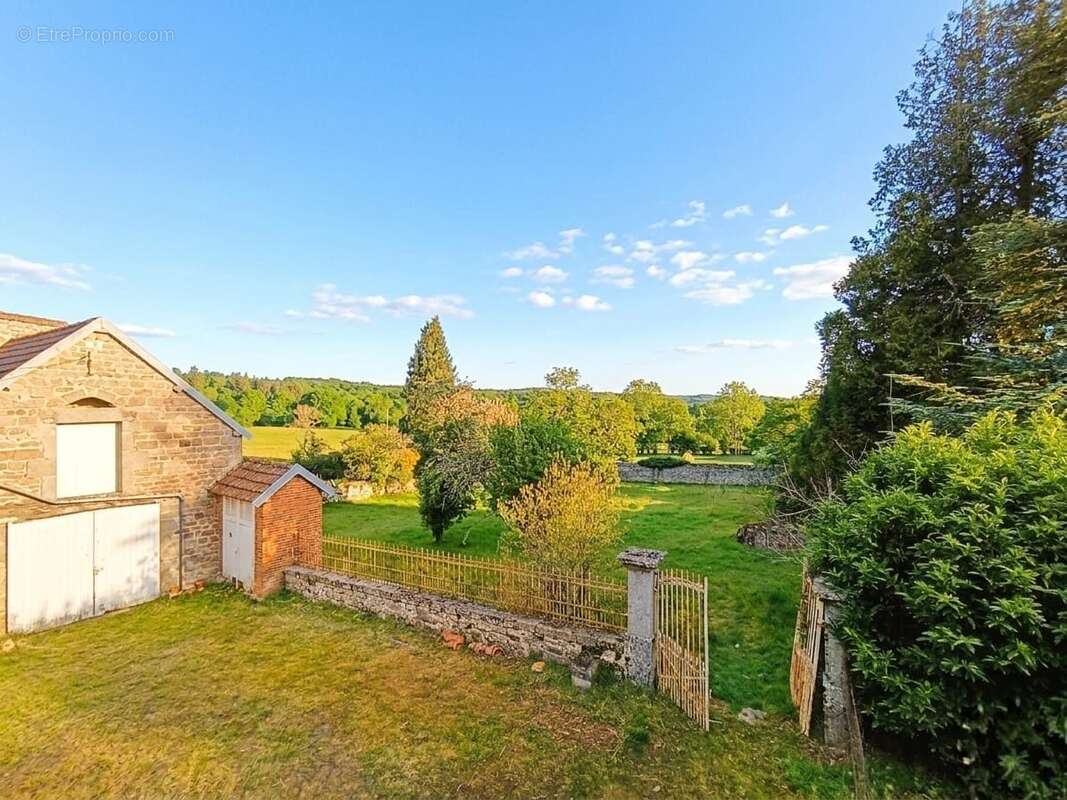 Maison à BELLEGARDE-EN-MARCHE
