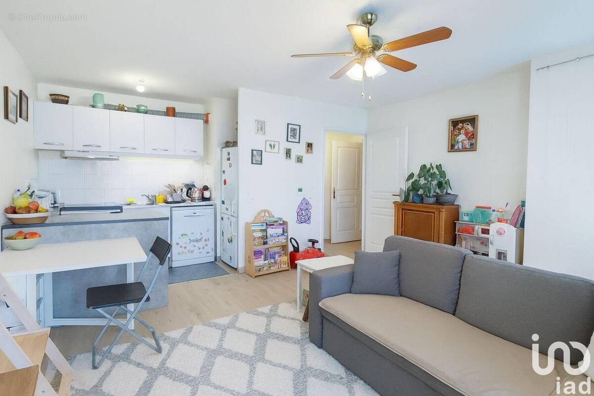 Photo 1 - Appartement à LE PLESSIS-TREVISE