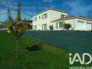 Photo 1 - Maison à CHAGNON