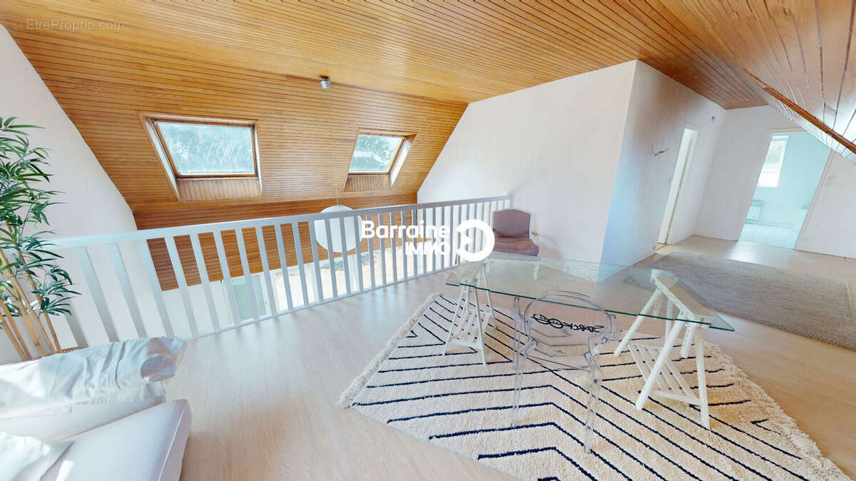 A vendre ploudaniel maison 5 chambres jardin dependances - photo 4