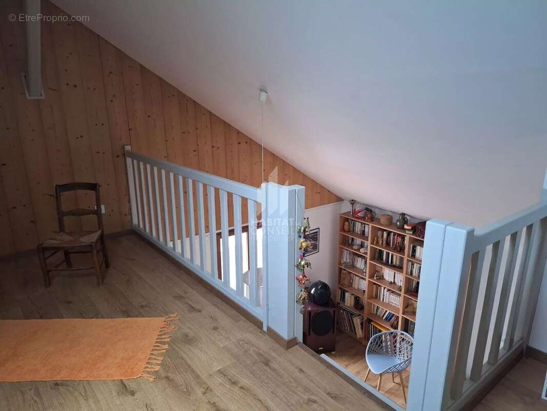 Appartement à FONTAINE