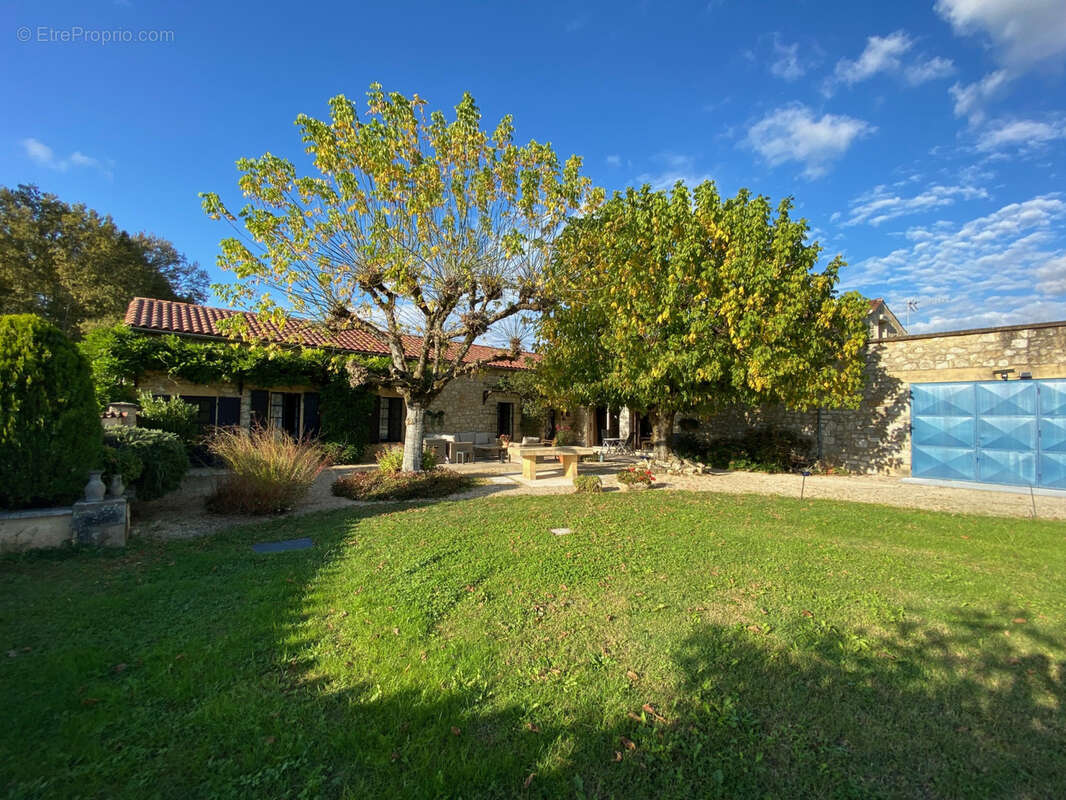 Maison à PESCADOIRES