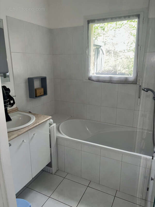 Maison 110 m² à Quilly  - photo 7