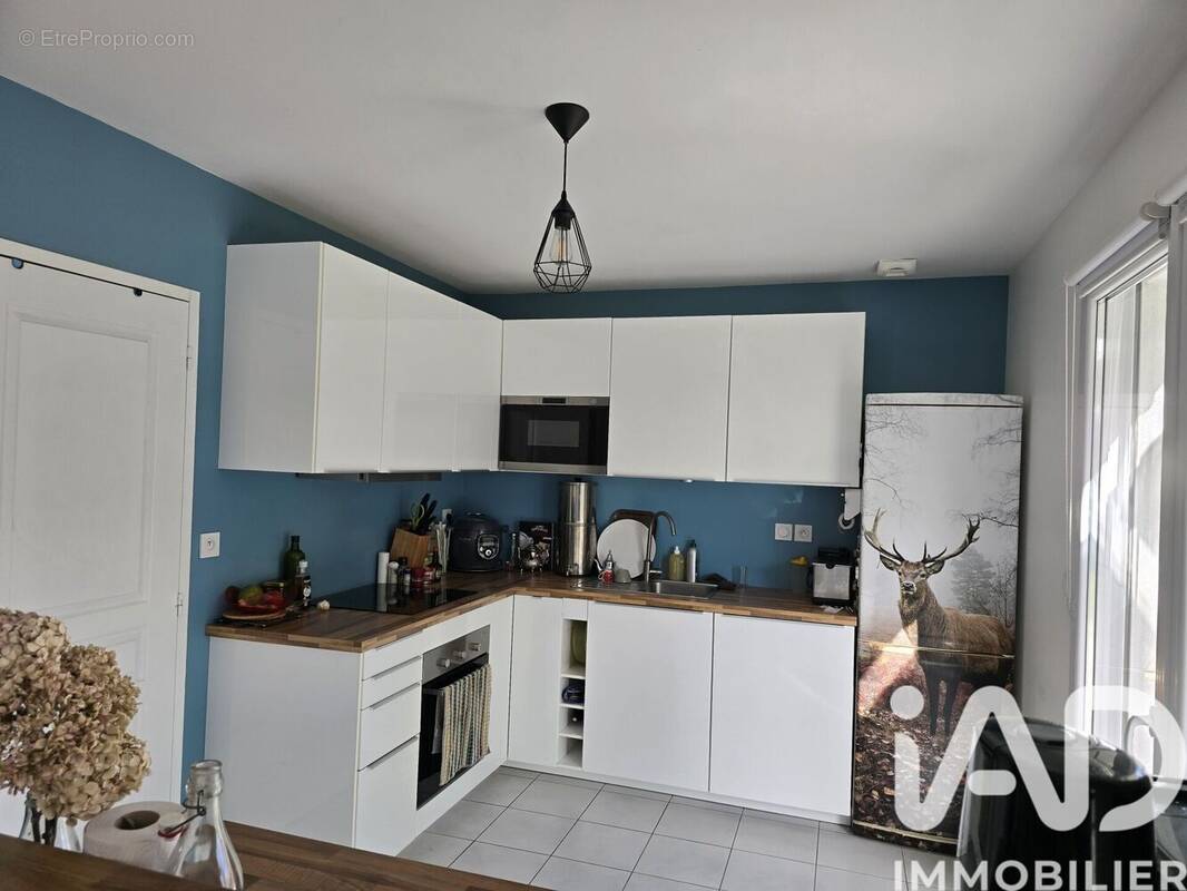 Photo 1 - Maison à ISSE