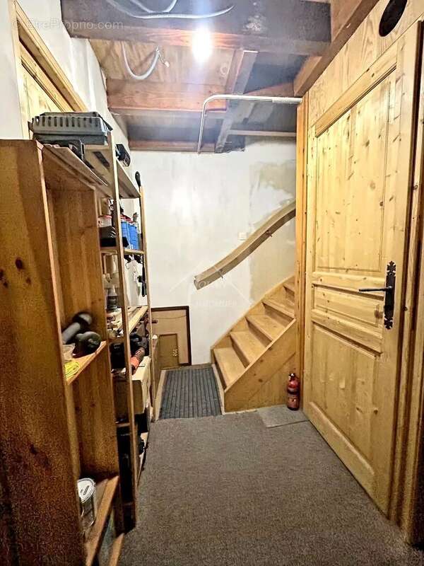 Maison à BELLENAVES