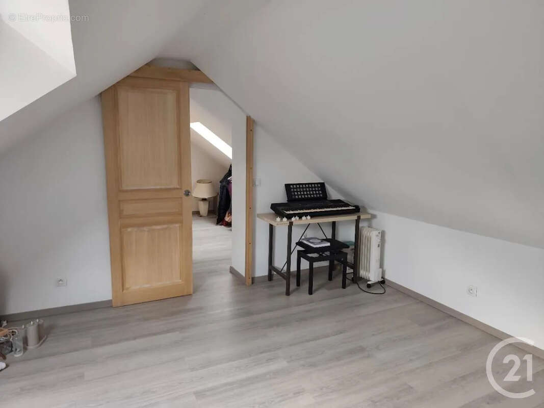 Maison à FRANQUEVILLE