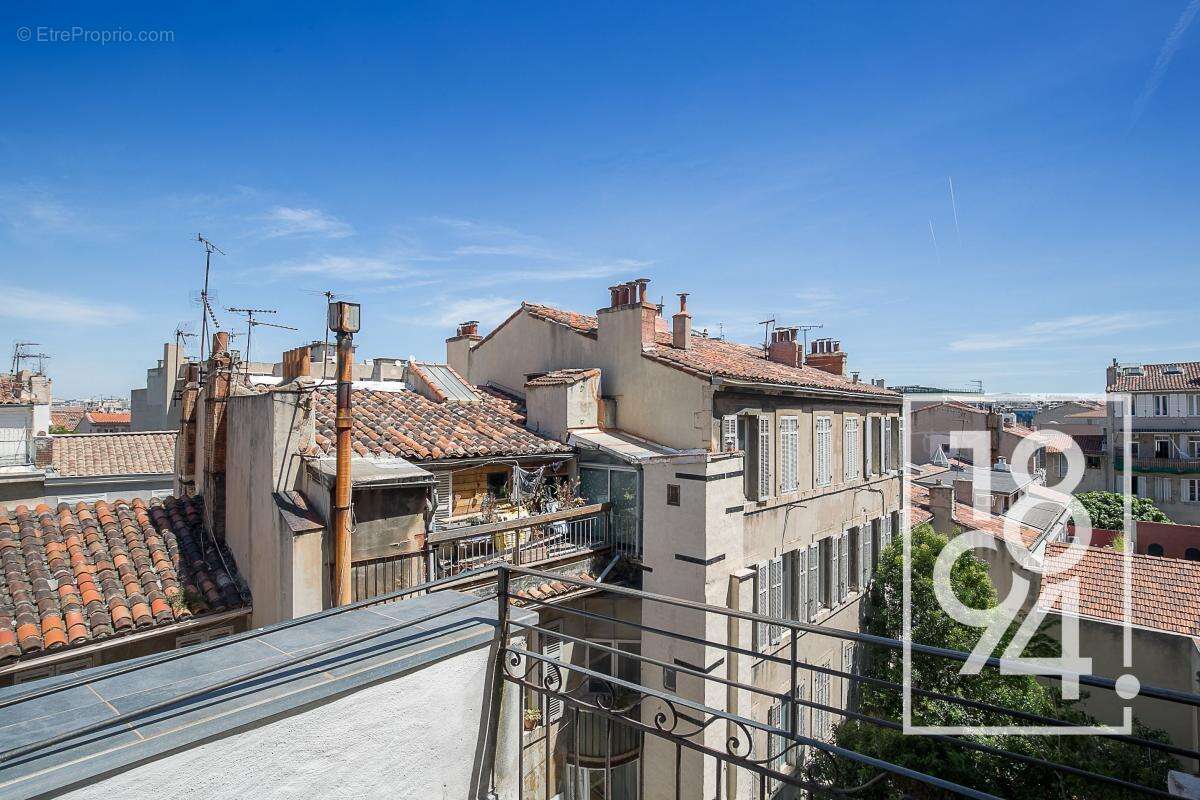 Appartement à MARSEILLE-6E