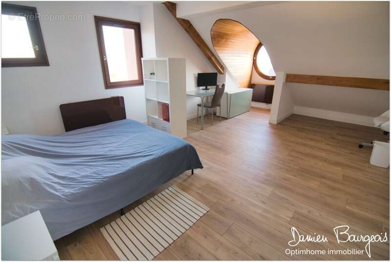 Appartement à THOIRY