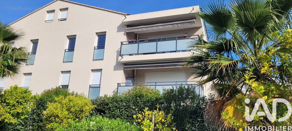 Photo 1 - Appartement à TOULON