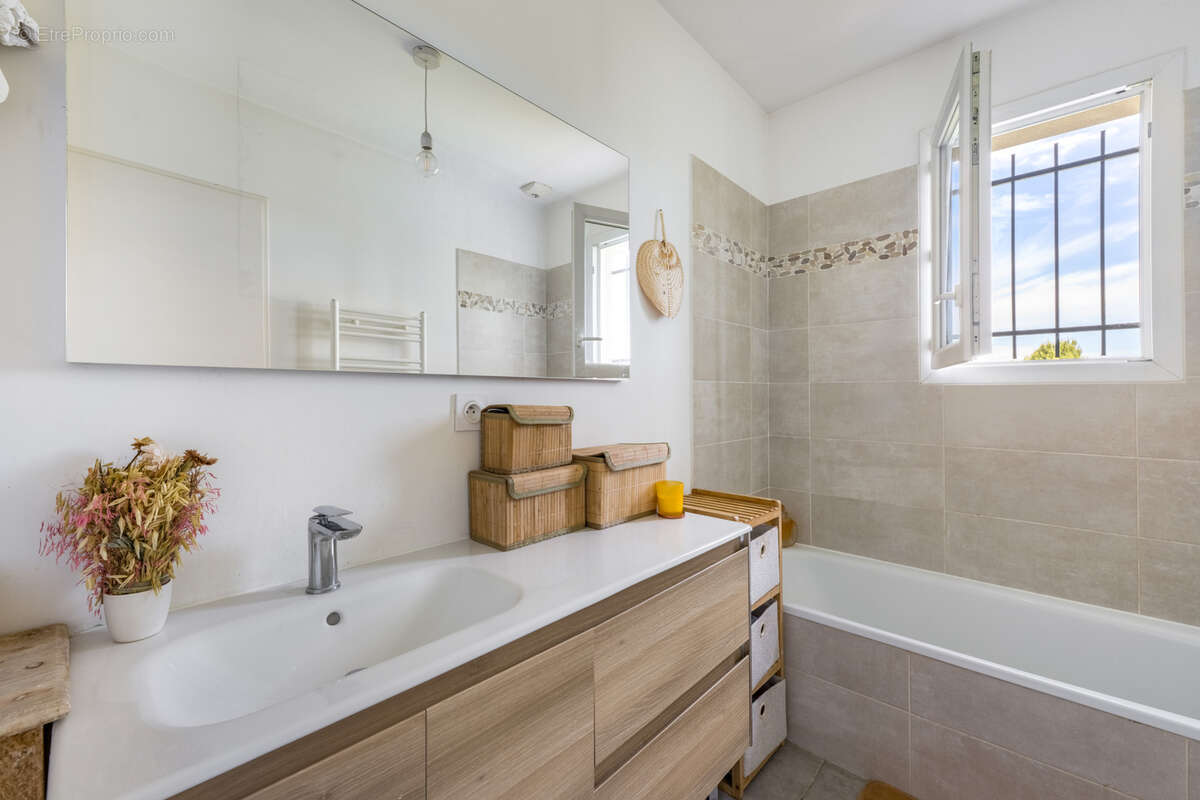 Maison à VILLEFRANCHE-SUR-SAONE