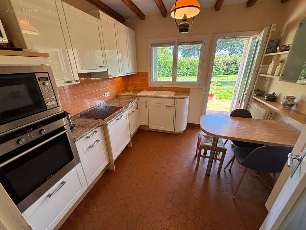 Maison à LE POULIGUEN