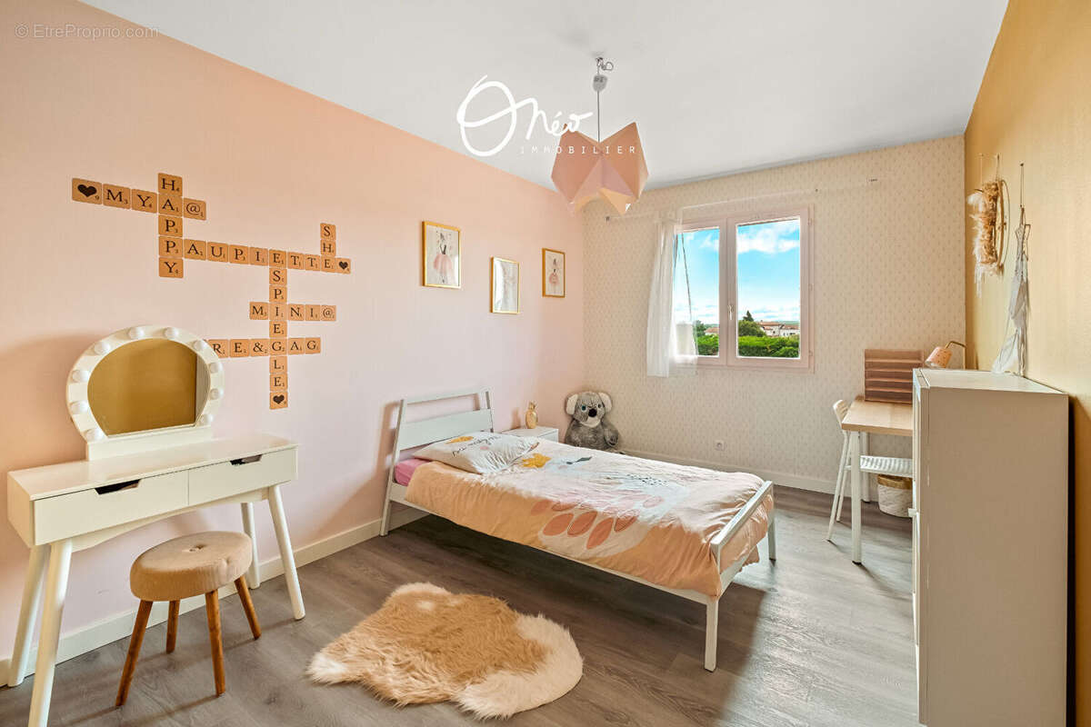 Maison à SAINT-SYMPHORIEN-D'OZON