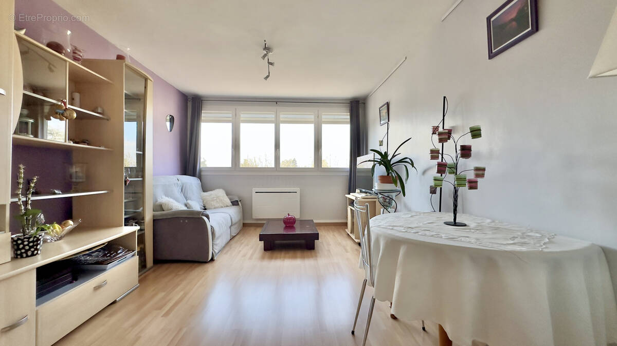 Appartement à LYON-5E