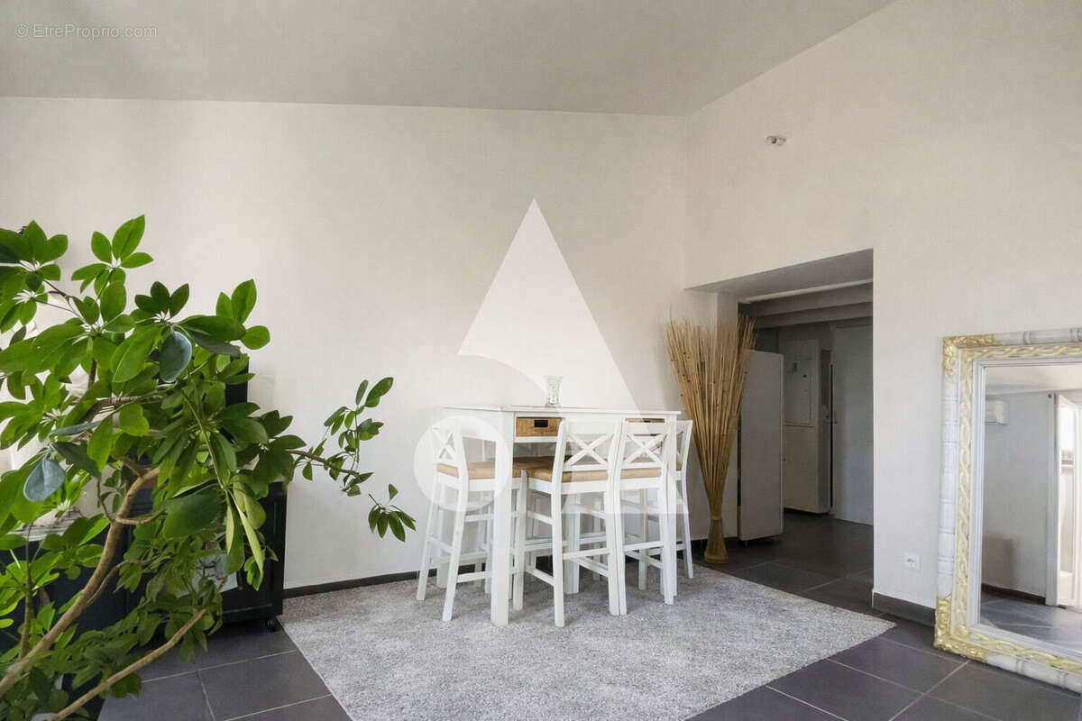 Appartement à PERTUIS