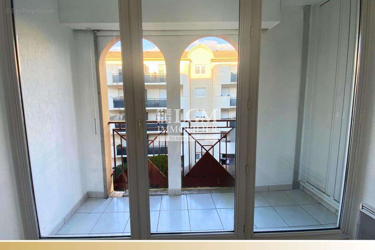 T4 traversant de 84 m² – Garage fermé – DPE B – Aucun travaux à prévoir - photo 12