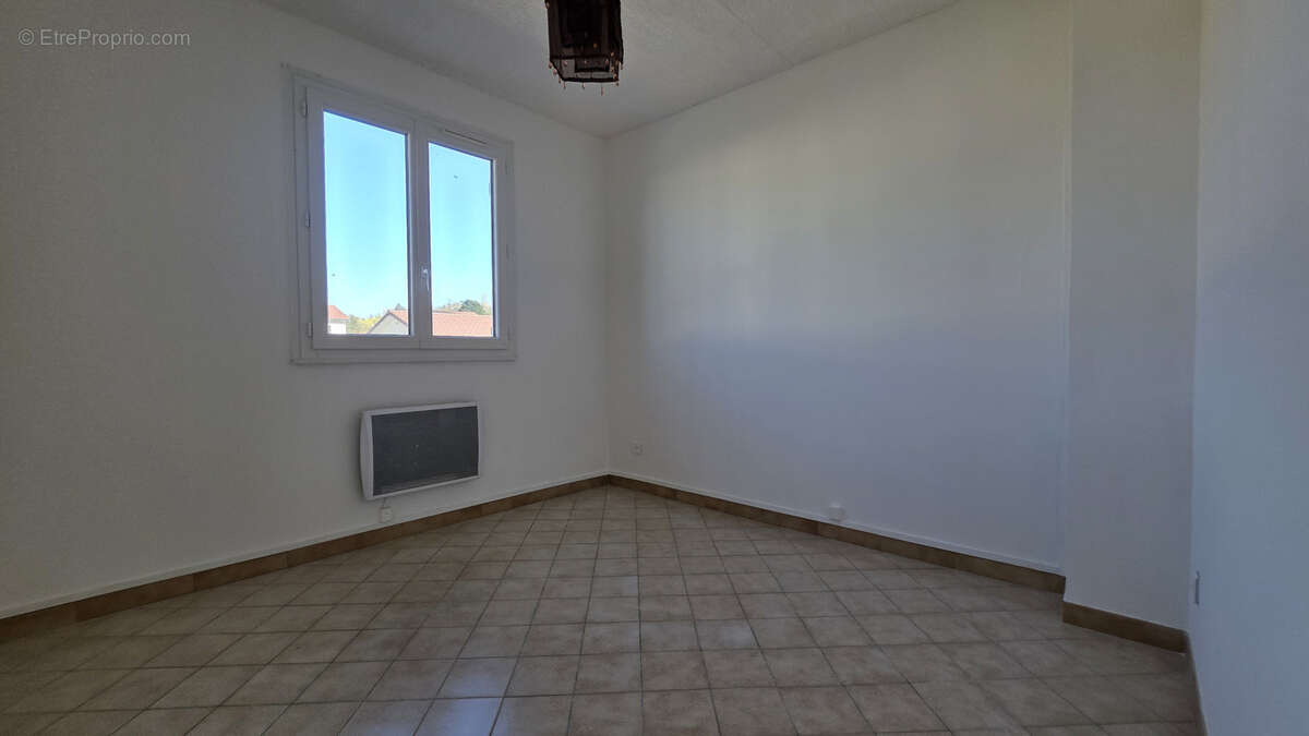 Appartement à DIEMOZ