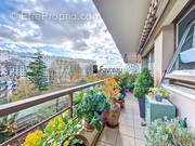 Appartement à FRESNES