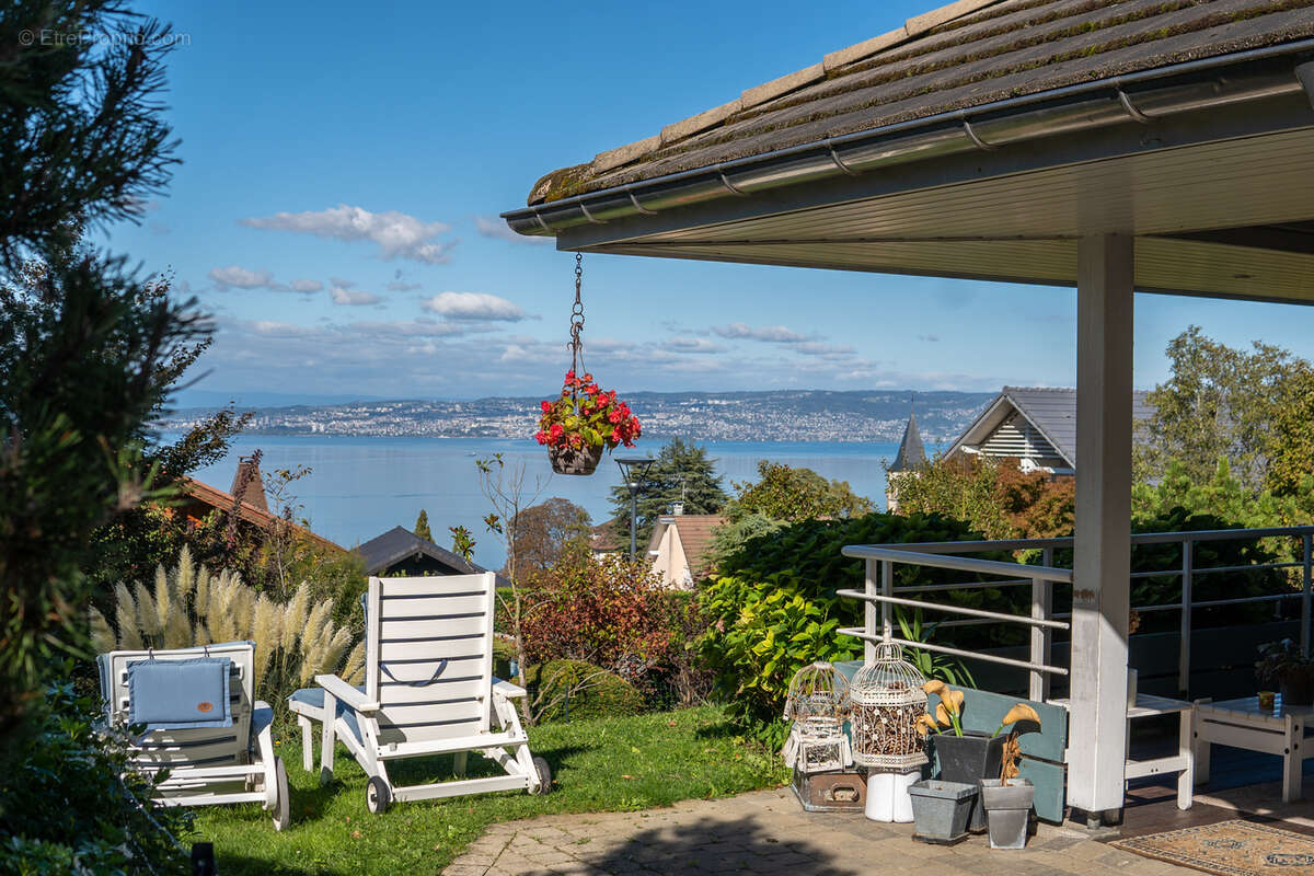 Maison à NEUVECELLE