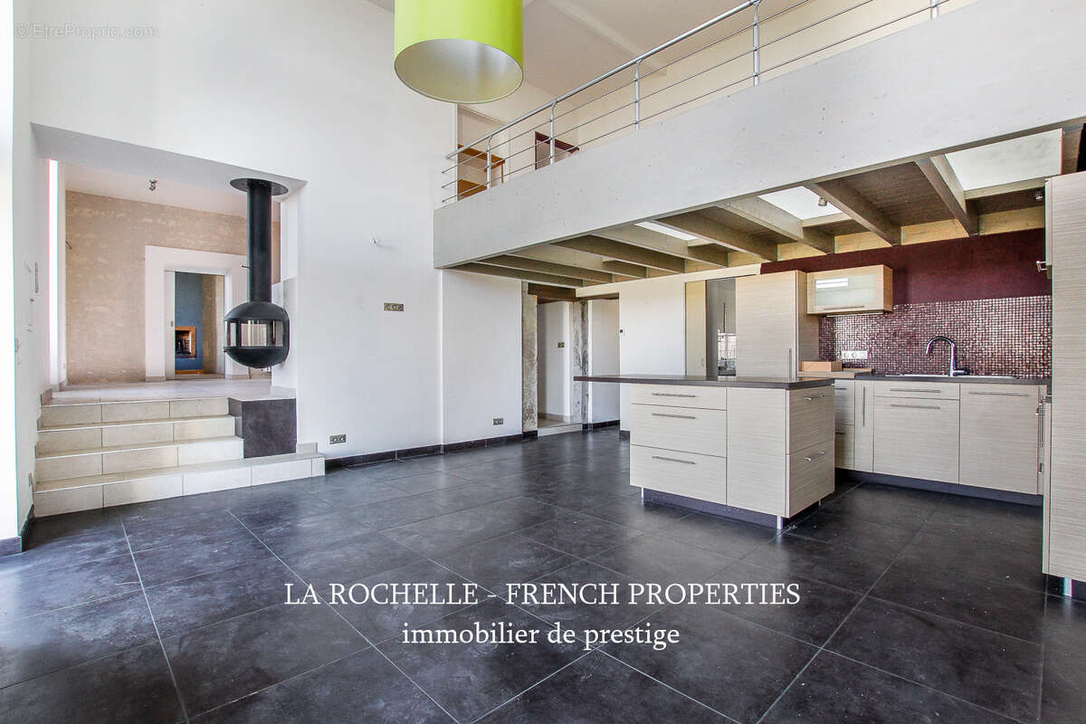 Maison à FONTENAY-LE-COMTE