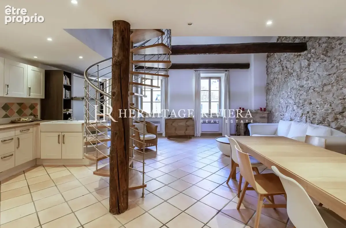 Appartement 100 m² à Villefranche-Sur-Mer  - photo 3