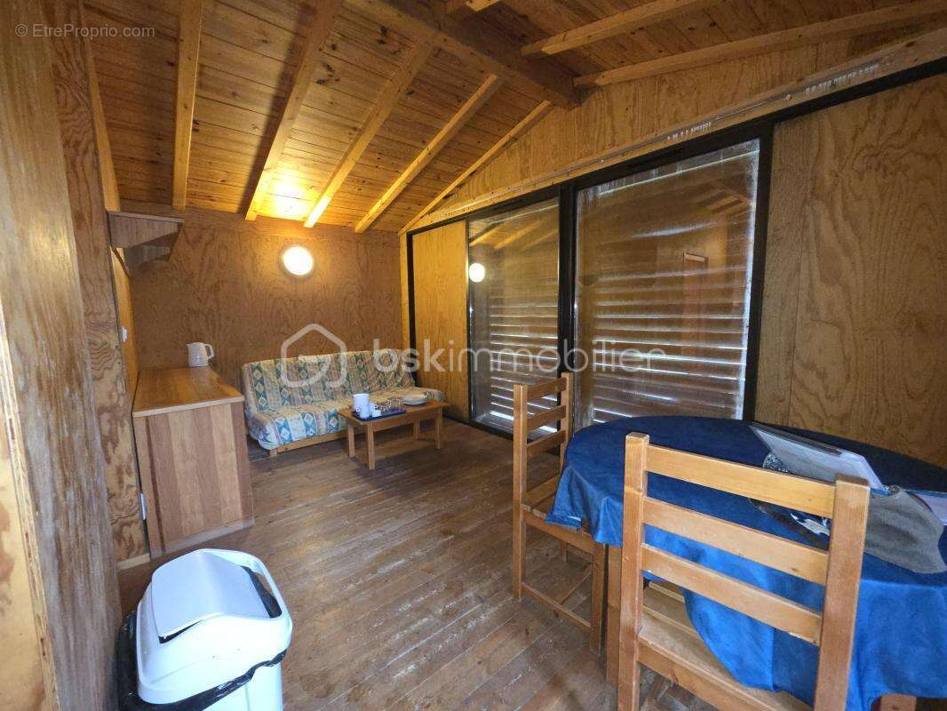 Terrain de loisirs, chalets - photo 9