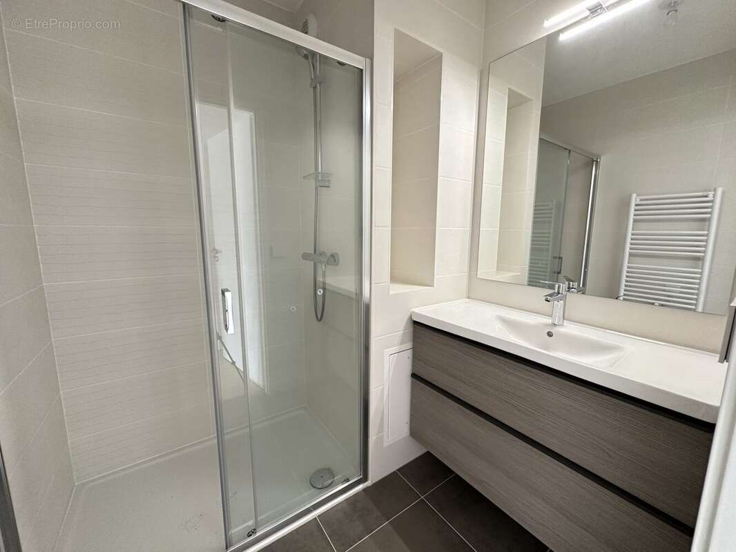 Appartement à SURESNES