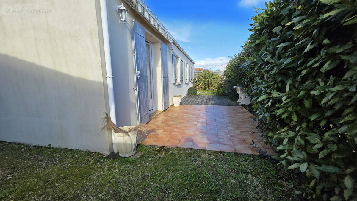 Maison à LA BREE-LES-BAINS