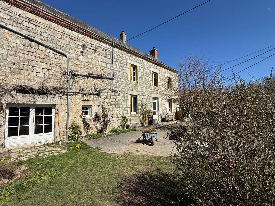Maison à CHARENSAT