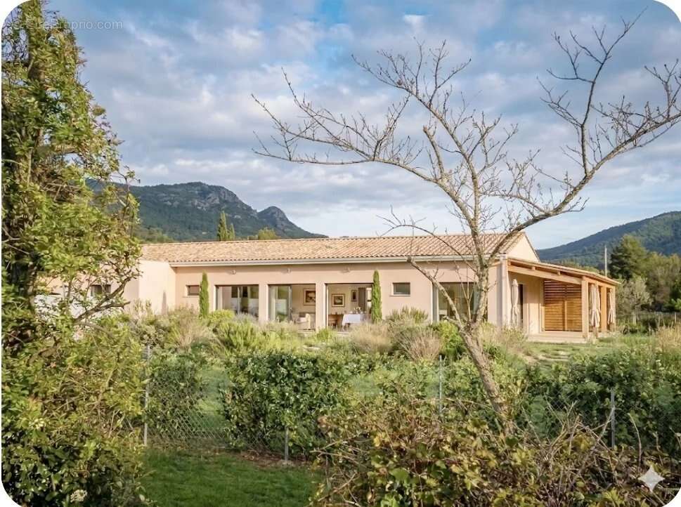 Maison à SAINT-PAUL-DE-FENOUILLET