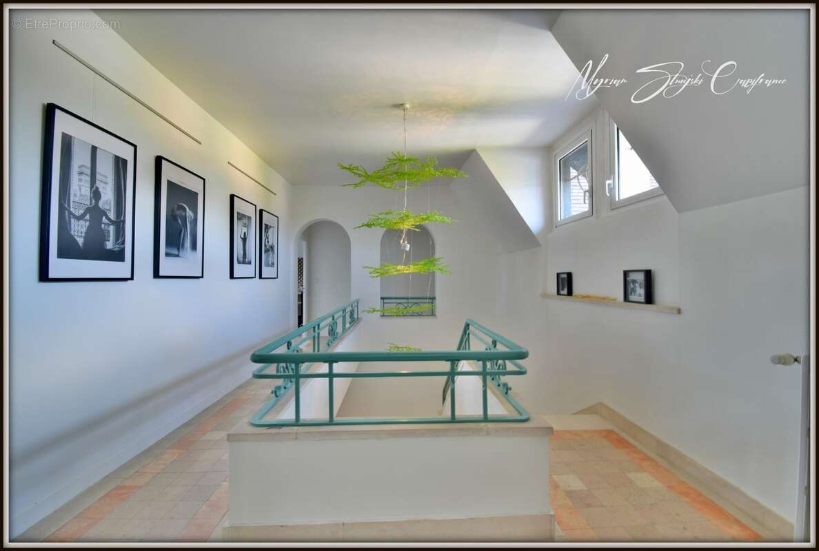 Maison de caractère à vendre 12 pièces  (40) de 355 m² au coeur du centre-ville - photo 11