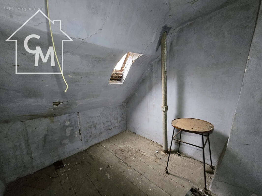 Appartement à SAINT-AMAND-MONTROND
