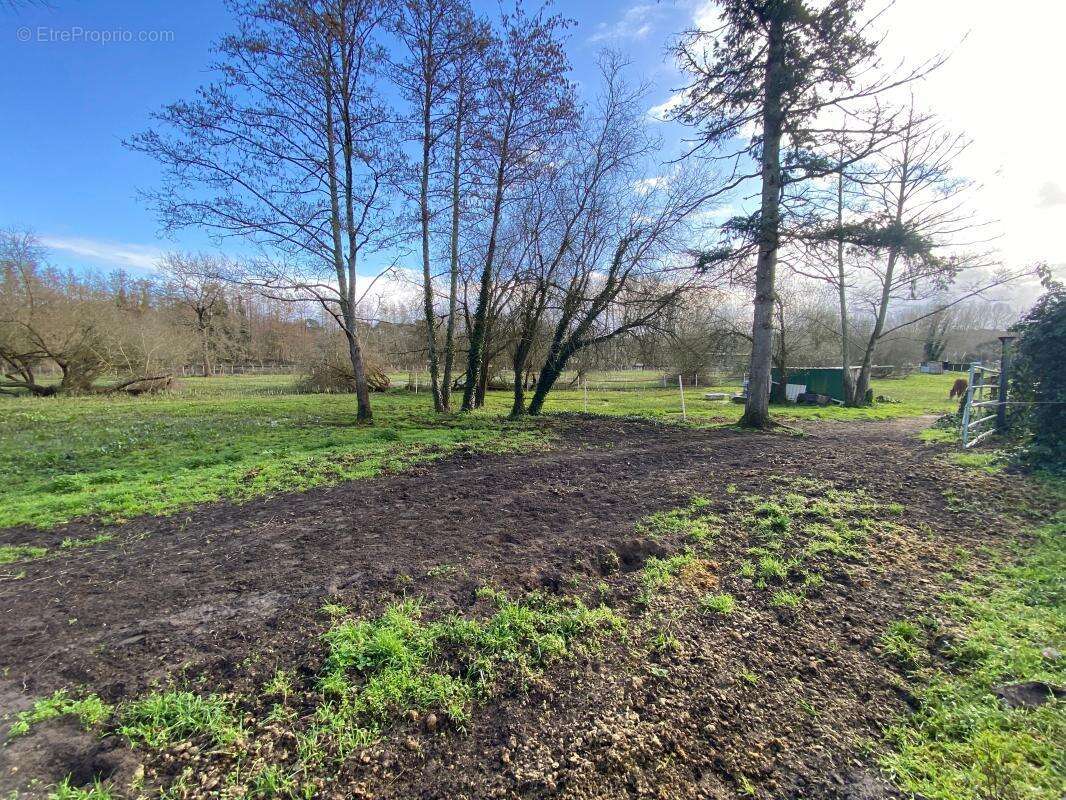 Maison à LES MATHES