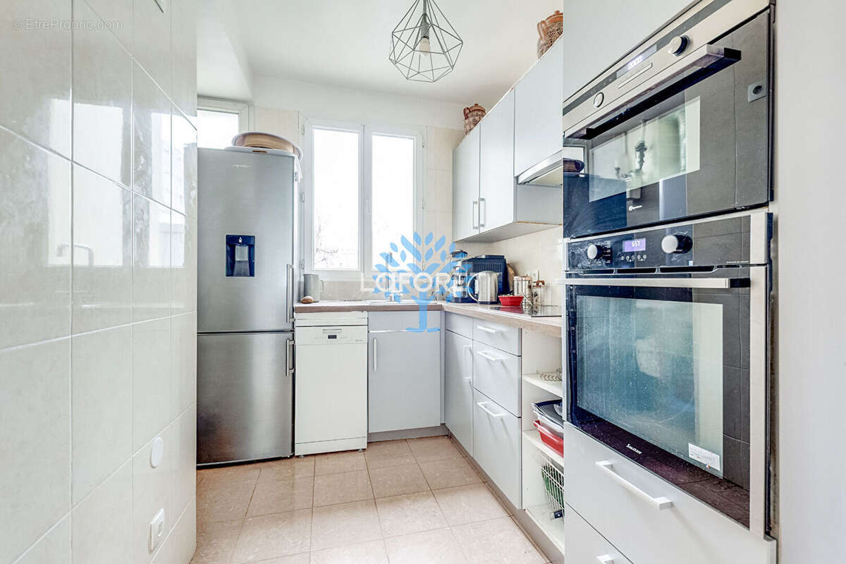 Appartement à PARIS-12E