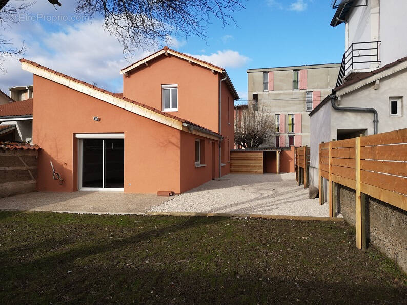 Maison à FEURS