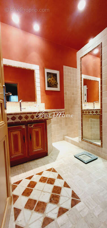 Proche des Hauts de Nîmes, Villa de charme type  4 sur 3000 m2 de terrain  avec piscine, pool house, et garage - photo 15
