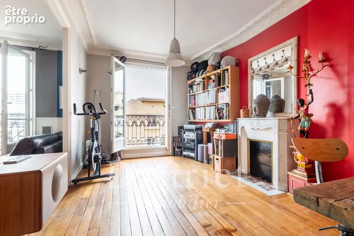 Rue Desnouettes. Superbe appartement 65 m². Vue dégagée et balcon. - photo 4