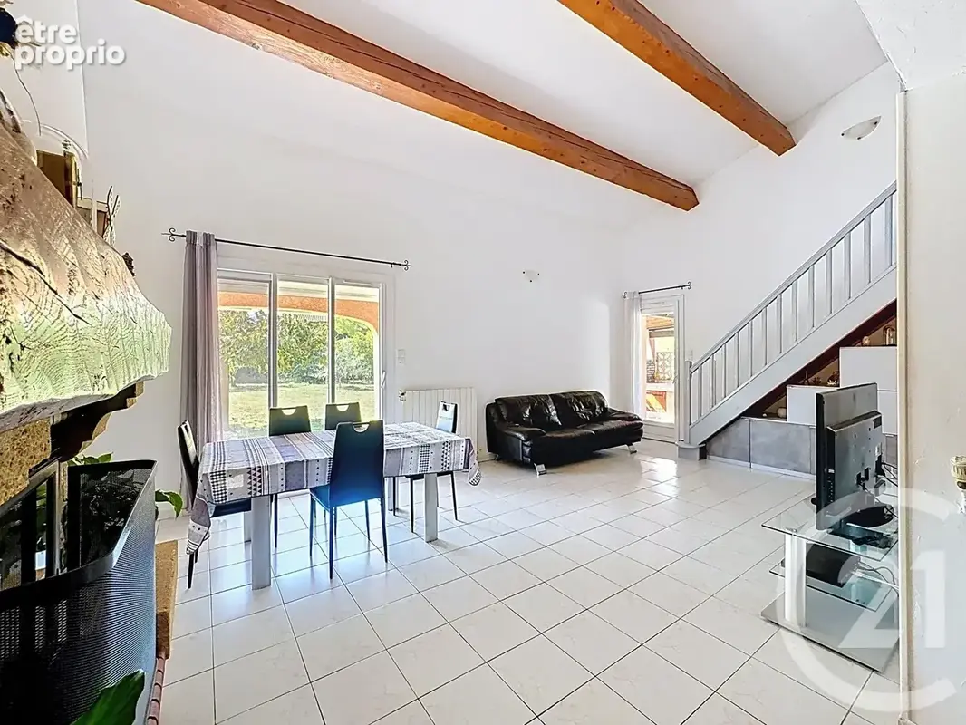 Maison 6 pièces 140 m² à vendre à Trets (13530) - photo 11