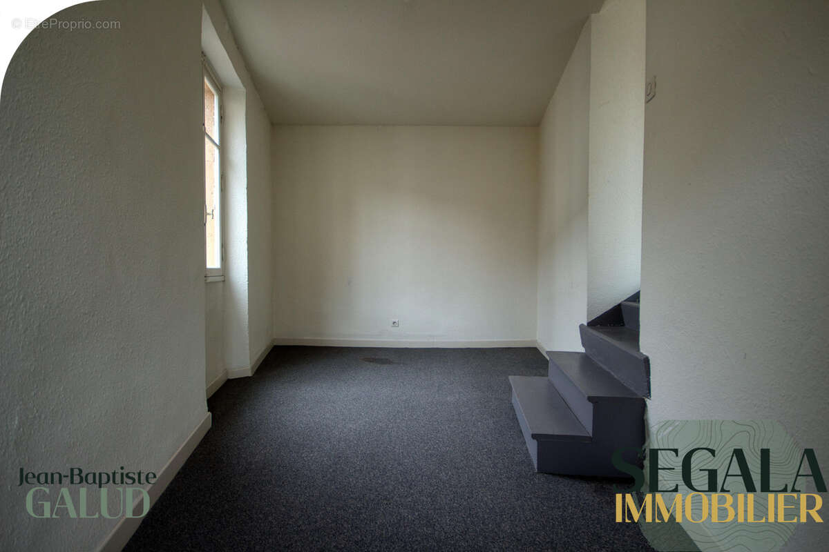 Appartement à CARMAUX