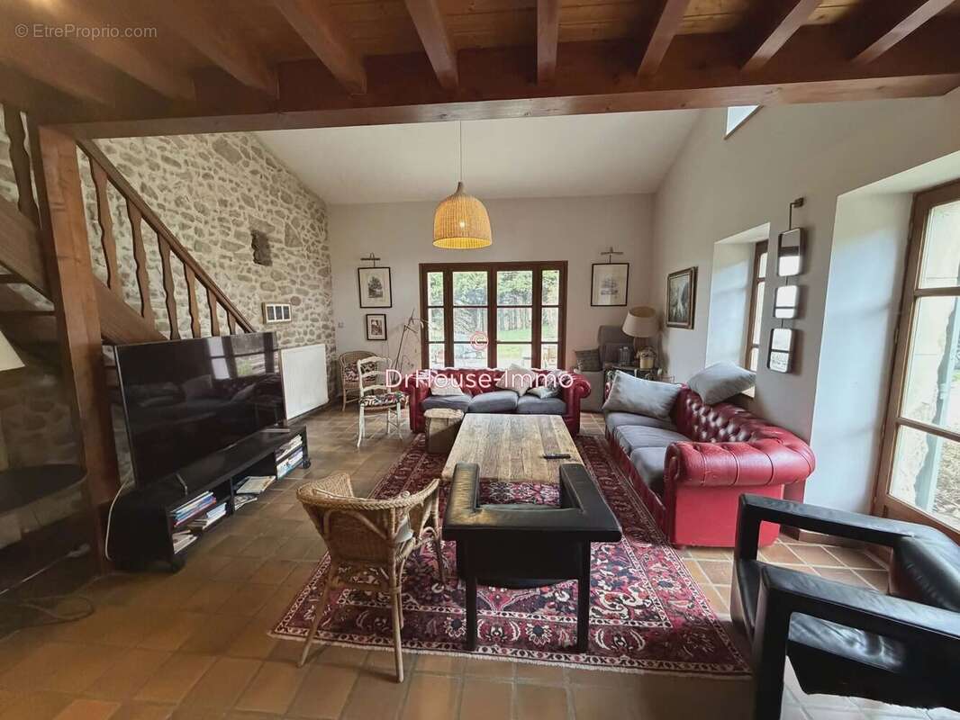 Maison à LA BAUME-CORNILLANE