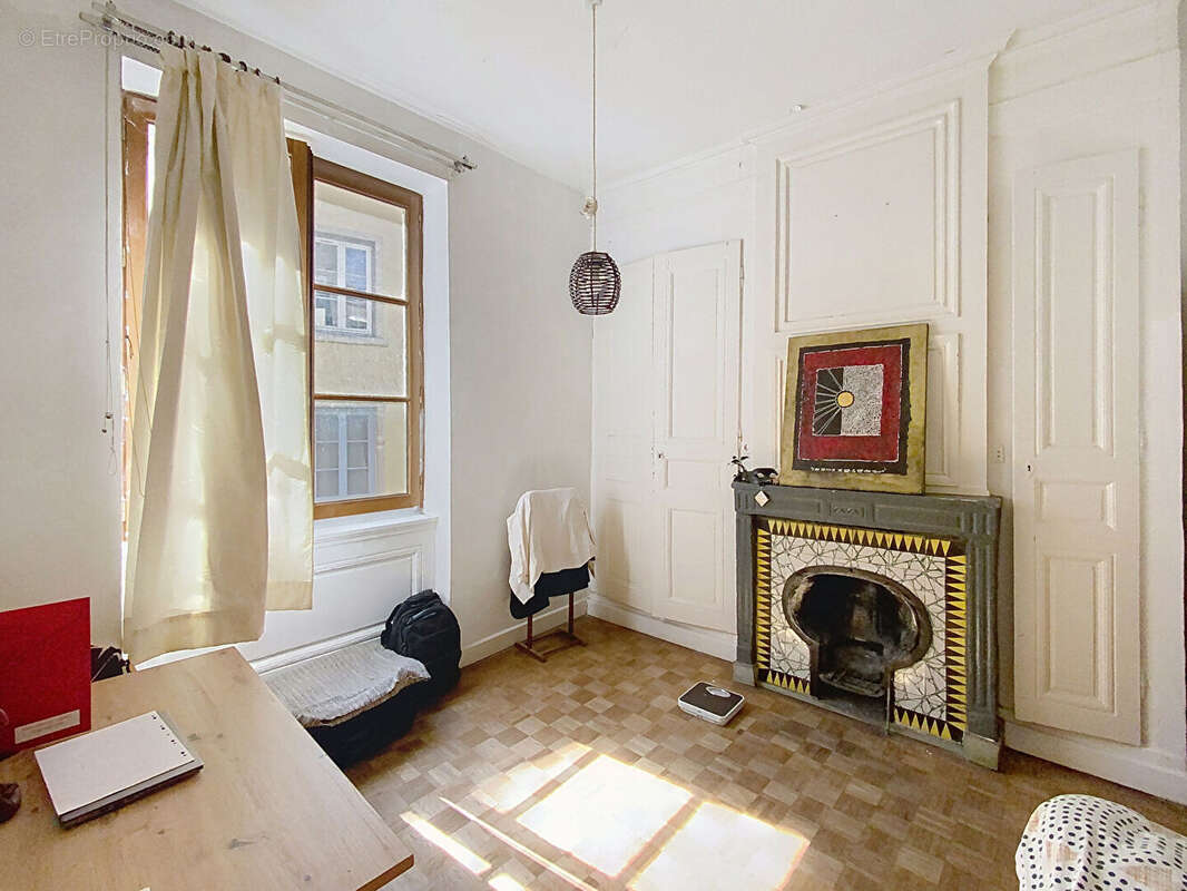 Appartement à LYON-1E