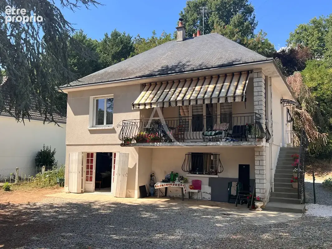 Maison à MONTRICHARD