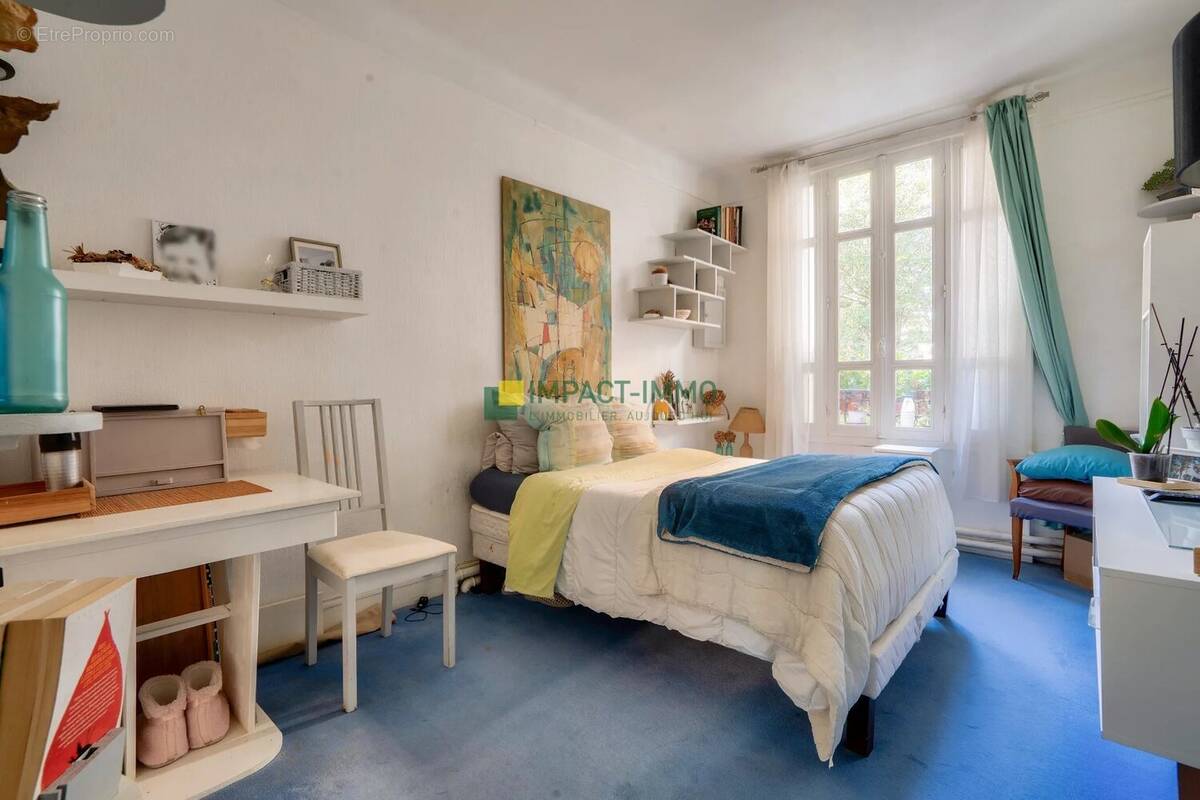Appartement à COLOMBES